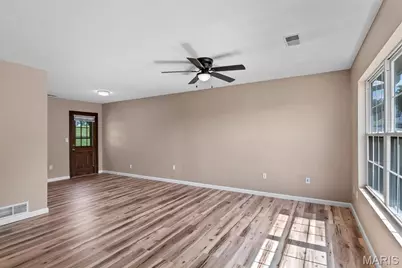 5 W 12th Street, Washington, MO 63090 - Photo 6