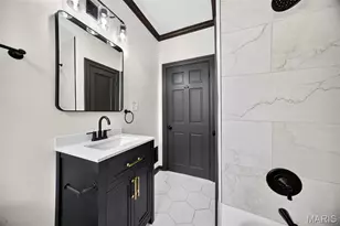 4675 Dewey Ave, Saint Louis, MO 63116 - Photo 14