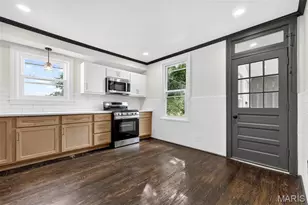 4675 Dewey Ave, Saint Louis, MO 63116 - Photo 10