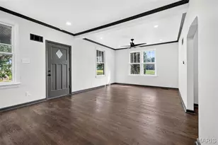 4675 Dewey Ave, Saint Louis, MO 63116 - Photo 4
