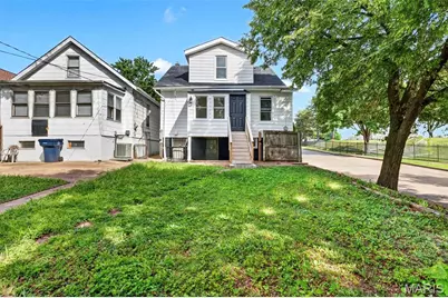 4675 Dewey Avenue, Saint Louis, MO 63116 - Photo 2