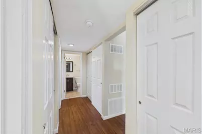 667 S Kirkwood Road #202, Saint Louis, MO 63122 - Photo 14