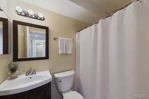 667 S Kirkwood Rd, Saint Louis, MO 63122 - Photo 12