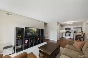 667 S Kirkwood Rd, Saint Louis, MO 63122 - Photo 4