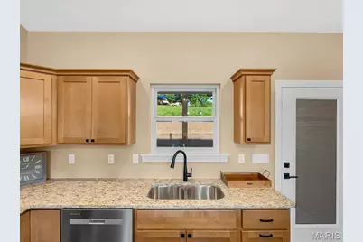 133 Stone Ledge Drive, Saint Clair, MO 63077 - Photo 12