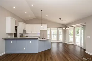 7567 Cinnamon Teal Dr, O'Fallon, MO 63368 - Photo 10