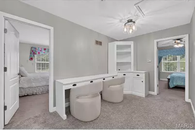 9818 Grandview Lake Court, Sunset Hills, MO 63127 - Photo 28