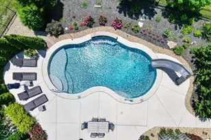9818 Grandview Lake Ct, Sunset Hills, MO 63127 - Photo 2