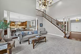 9818 Grandview Lake Ct, Sunset Hills, MO 63127 - Photo 8