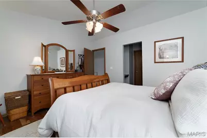 2827 Plum Leaf Circle, Saint Peters, MO 63303 - Photo 12