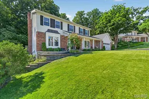14768 Timberbluff Dr, Chesterfield, MO 63017 - Photo 6