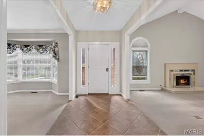 14620 Timberlake Manor Court, Chesterfield, MO 63017 - Photo 6