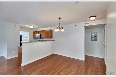 7101 Spring Creek Lane, O'Fallon, MO 63368 - Photo 10