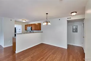 7101 Spring Creek Ln, O'Fallon, MO 63368 - Photo 10