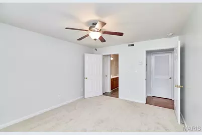 7101 Spring Creek Lane, O'Fallon, MO 63368 - Photo 36