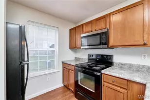 7101 Spring Creek Ln, O'Fallon, MO 63368 - Photo 22