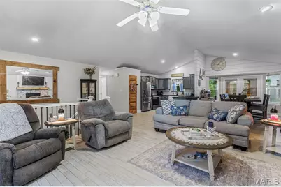 104 Williamsburg Drive, Crystal City, MO 63019 - Photo 6