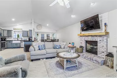104 Williamsburg Drive, Crystal City, MO 63019 - Photo 4