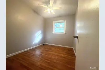 38 Fenwick Drive, Ferguson, MO 63135 - Photo 6