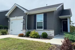 877 Black Bear Dr, House Springs, MO 63051 - Photo 1