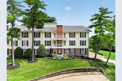 1530 Bedford Forge Court #15, Chesterfield, MO 63017 - Photo 2