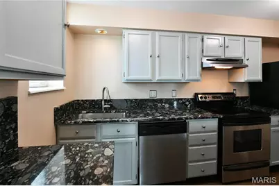 5567 Pershing Avenue #3W, Saint Louis, MO 63112 - Photo 10