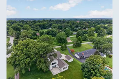 12 Beacon Hill Lane, Creve Coeur, MO 63141 - Photo 32
