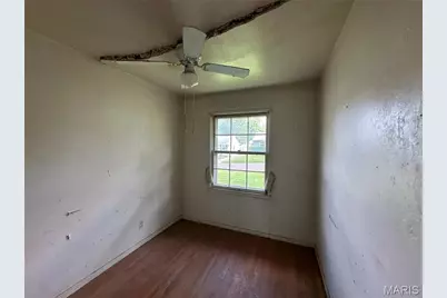 339 Crawford Road, Saint Louis, MO 63137 - Photo 8