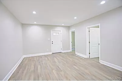 6222 Carlsbad Avenue, Saint Louis, MO 63116 - Photo 6
