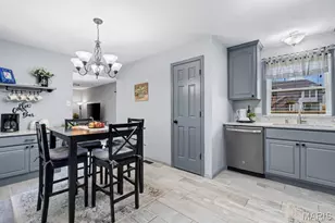 1165 Haven View Dr, O'Fallon, MO 63366 - Photo 8