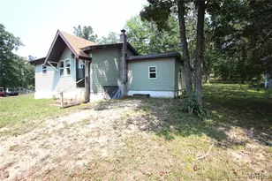 10101 N Oriole Dr, Bismarck, MO 63624 - Photo 2
