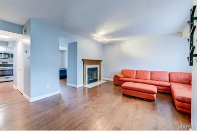 3166 Carrsville Court, Saint Louis, MO 63139 - Photo 6