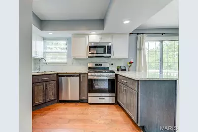 3166 Carrsville Court, Saint Louis, MO 63139 - Photo 14