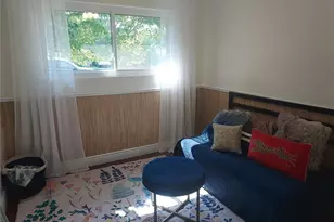 9841 Tanbark Ln, Saint Louis, MO 63134 - Photo 10