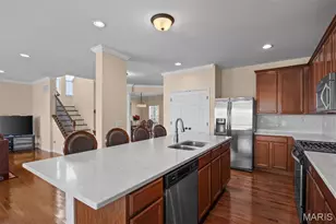 1633 Willowbrooke Manors Ct, Creve Coeur, MO 63146 - Photo 8