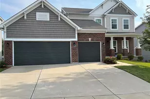 1633 Willowbrooke Manors Ct, Creve Coeur, MO 63146 - Photo 2