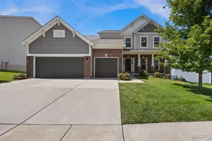 1633 Willowbrooke Manors Ct, Creve Coeur, MO 63146 - Photo 1