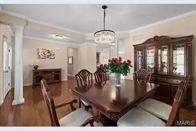1633 Willowbrooke Manors Court, Creve Coeur, MO 63146 - Photo 6