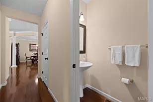 1633 Willowbrooke Manors Ct, Creve Coeur, MO 63146 - Photo 10