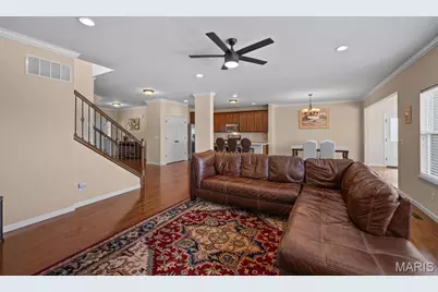 1633 Willowbrooke Manors Court, Creve Coeur, MO 63146 - Photo 14