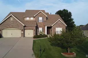 117 Fox Haven Dr, O'Fallon, MO 63368 - Photo 2