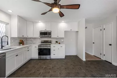 1732 Rudelle Drive, Florissant, MO 63031 - Photo 22