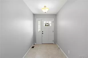 1811 Hackmann Hollow Dr, Wentzville, MO 63385 - Photo 2