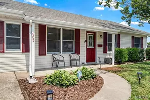303 St Joseph Ave, O'Fallon, MO 63366 - Photo 2