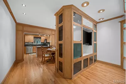 9024 Pilot Avenue, Saint Louis, MO 63123 - Photo 12
