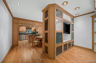 9024 Pilot Ave, Saint Louis, MO 63123 - Photo 12