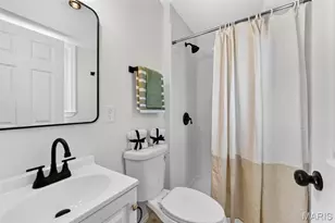 732 Hubert Dr, Saint Louis, MO 63125 - Photo 22