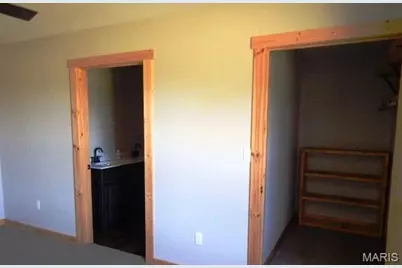 33642 Highway 154, Stoutsville, MO 65283 - Photo 16