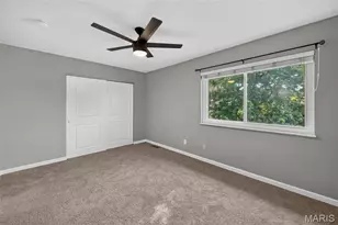 843 Portsdown Rd, Ballwin, MO 63011 - Photo 16