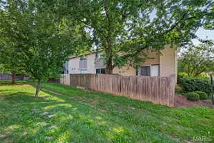 843 Portsdown Rd, Ballwin, MO 63011 - Photo 30